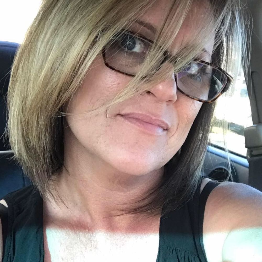 Meet your Posher, Clare